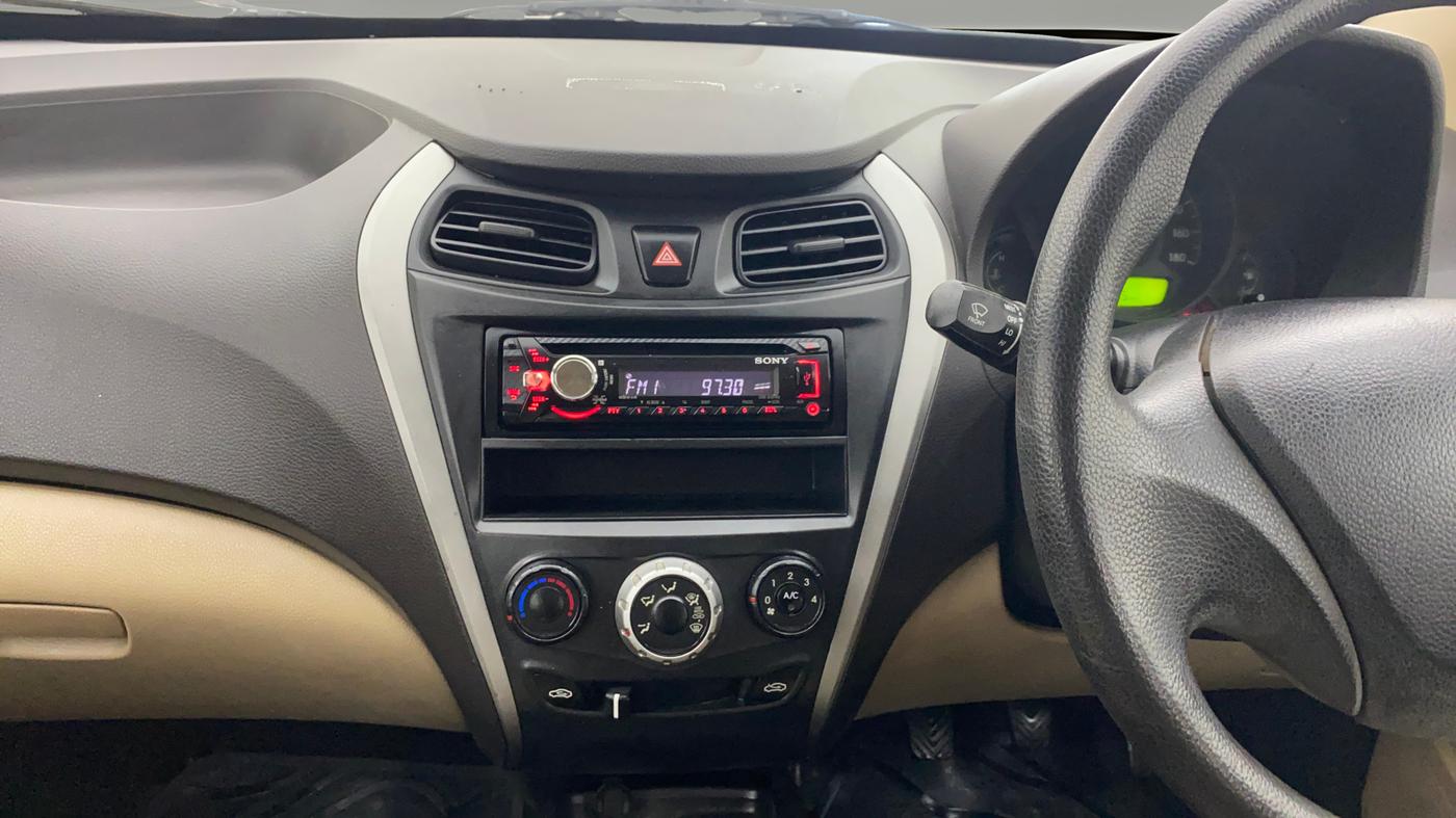 2014 Hyundai Eon ERA +, CNG, Manual, 1,13,407 km, Air Conditioner