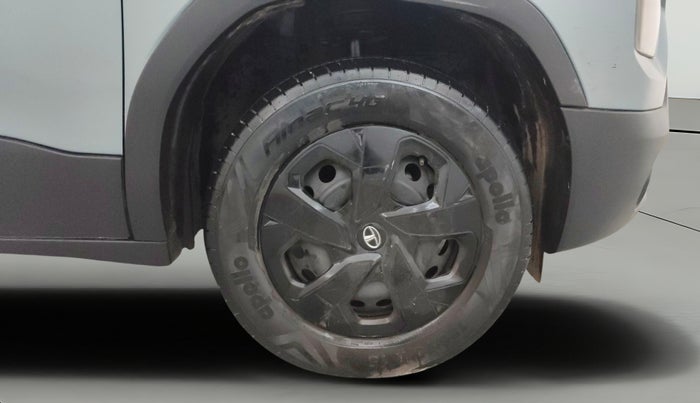 2023 Tata PUNCH ADVENTURE MT, Petrol, Manual, 23,071 km, Right Front Wheel