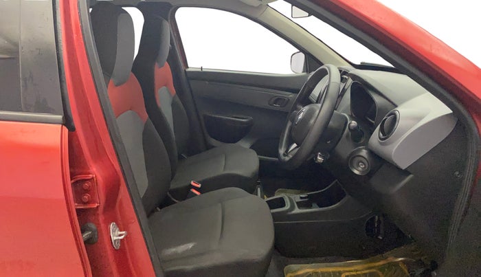 2017 Renault Kwid RXT 1.0 AMT (O), Petrol, Automatic, 21,723 km, Right Side Front Door Cabin