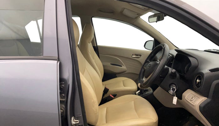 2019 Hyundai NEW SANTRO SPORTZ AMT, Petrol, Automatic, 42,049 km, Right Side Front Door Cabin