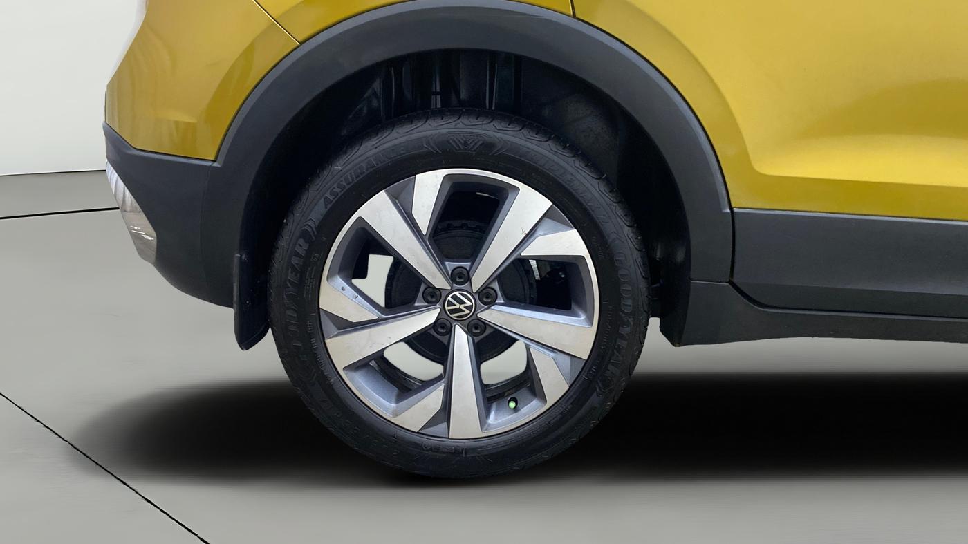 2021 Volkswagen TAIGUN TOPLINE 1.0 TSI MT, Petrol, Manual, 1,10,926 km, Right Rear Wheel