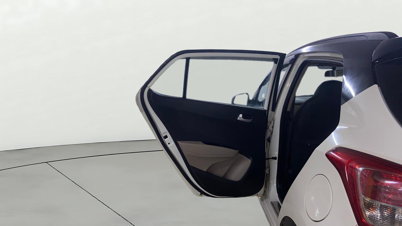 2016 Hyundai Grand i10 ASTA (O) AT 1.2 KAPPA VTVT, Petrol, Automatic, 52,189 km, LHS Rear Door