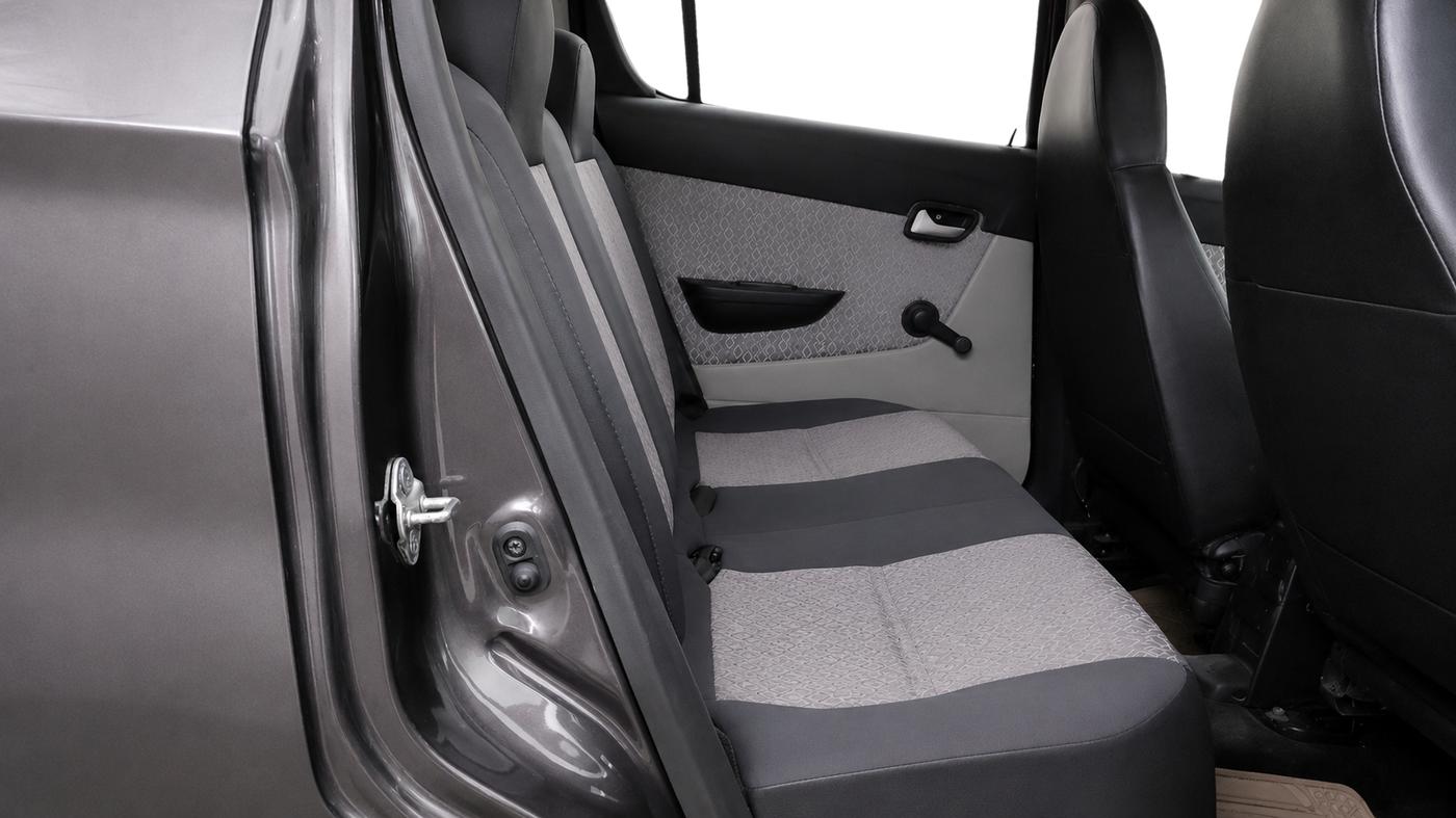 2017 Maruti Alto 800 VXI, CNG, Manual, 71,105 km, Right Side Rear Door Cabin