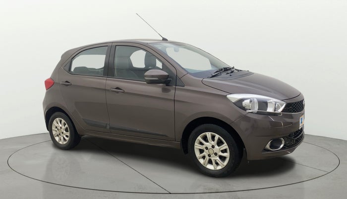 2017 Tata Tiago XZ PETROL, Petrol, Manual, 27,861 km, Right Front Diagonal