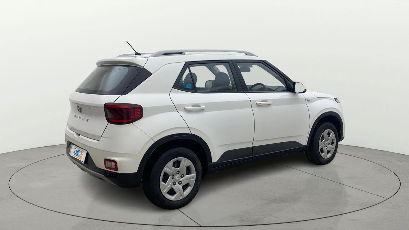 2019 Hyundai VENUE S 1.2, CNG, Manual, 39,369 km, Right Back Diagonal