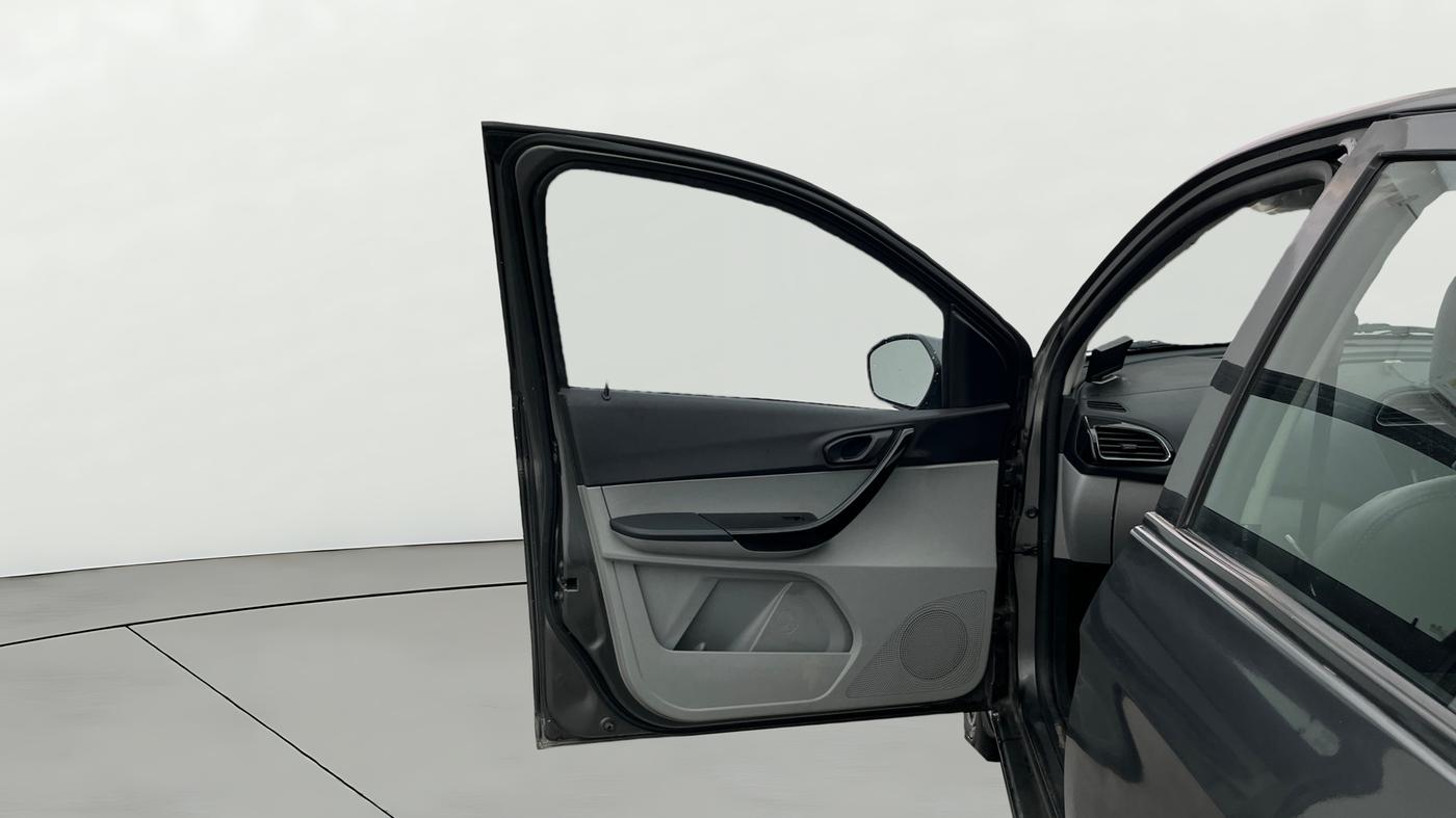 2020 Tata Tiago XT PETROL, Petrol, Manual, 69,712 km, LHS Front Door
