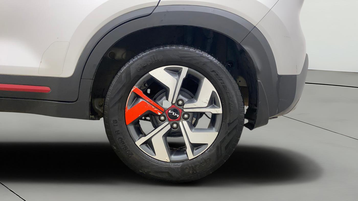 2023 KIA SONET GTX PLUS 1.0 IMT, Petrol, Manual, 22,505 km, Left Rear Wheel