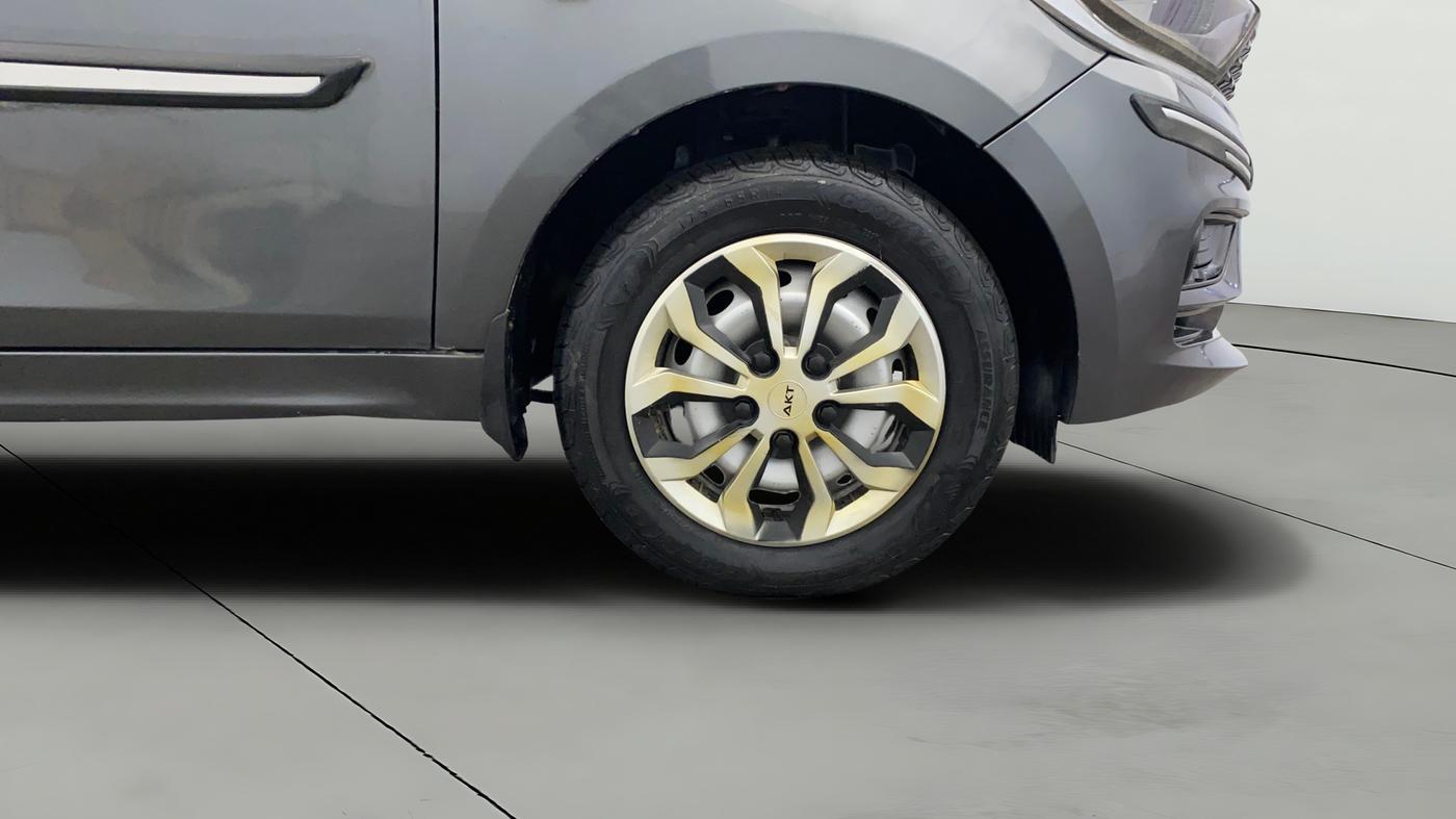 2021 Tata Tiago XE PETROL, Petrol, Manual, 4,384 km, Right Front Wheel