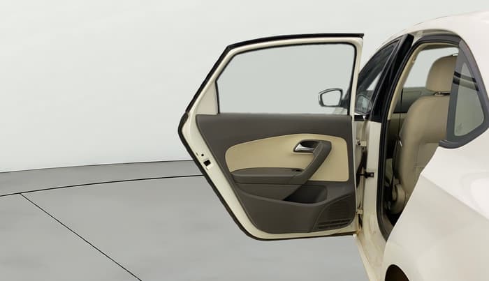 2014 Volkswagen Vento HIGHLINE PETROL AT, Petrol, Automatic, 92,803 km, LHS Rear Door
