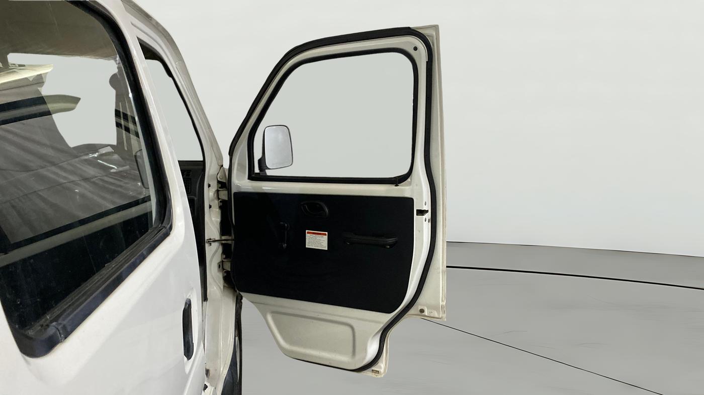 2023 Maruti Eeco 5 STR AC CNG, CNG, Manual, 54,807 km, RHS Front Door