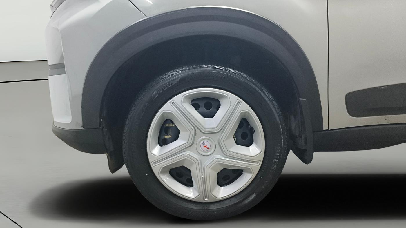 2024 Tata NEXON PURE 1.5 DIESEL, Diesel, Manual, 41,863 km, Left Front Wheel
