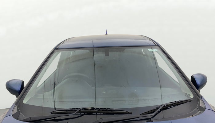 2017 Maruti Baleno ALPHA DIESEL 1.3, Diesel, Manual, 1,47,517 km, Front Windshield