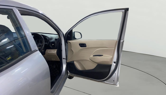 2020 Hyundai NEW SANTRO MAGNA, Petrol, Manual, 41,202 km, RHS Front Door