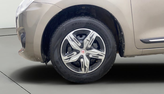 2018 Maruti Swift VXI AMT, Petrol, Automatic, 67,158 km, Left Front Wheel