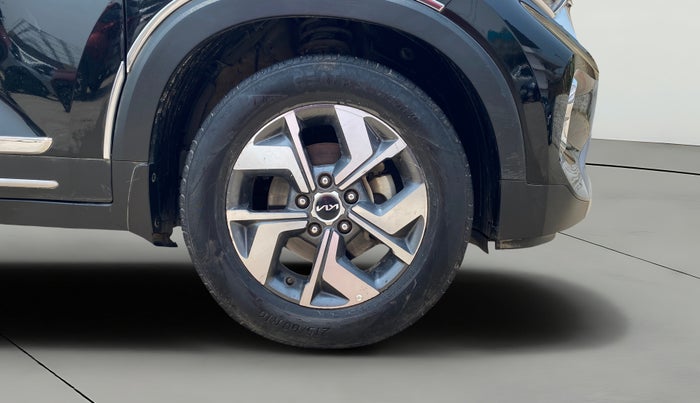 2023 KIA SONET HTX 1.5D IMT, Diesel, Manual, 64,299 km, Right Front Wheel