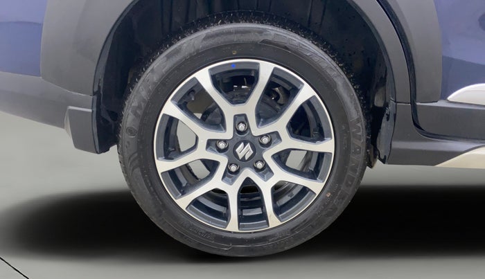 2024 Maruti XL6 ZETA AT, Petrol, Automatic, 9,643 km, Right Rear Wheel