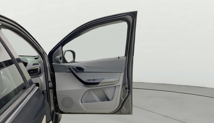 2020 Tata TIGOR XZ PETROL, Petrol, Manual, 83,270 km, RHS Front Door