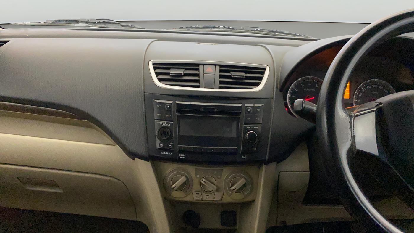2015 Maruti Swift Dzire VXI, CNG, Manual, 91,737 km, Air Conditioner