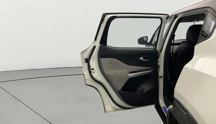 2021 Nissan MAGNITE XV MT, Petrol, Manual, 25,400 km, LHS Rear Door