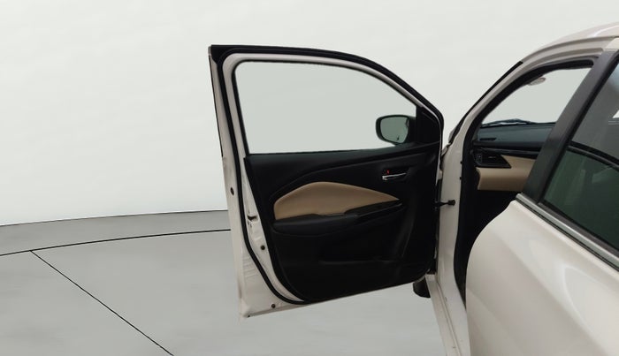 2023 Toyota Glanza V, Petrol, Manual, 14,425 km, LHS Front Door