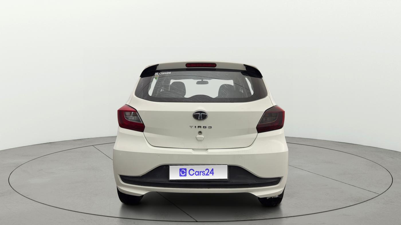 2024 Tata Tiago XT PETROL, CNG, Manual, 29,890 km, Back/Rear