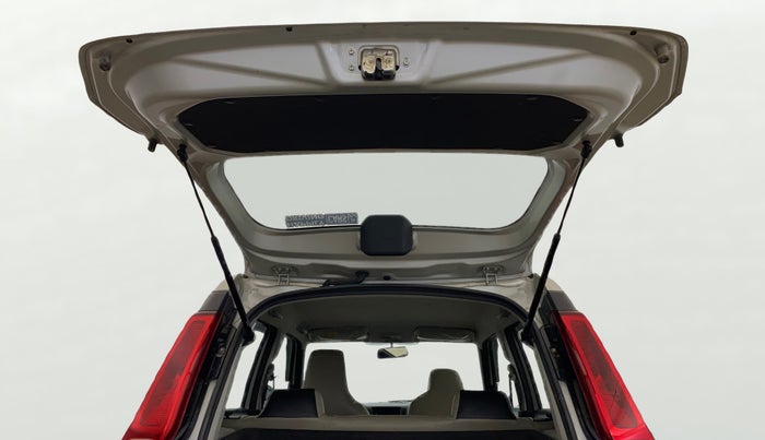 2019 Maruti New Wagon-R LXI CNG (O) 1.0, CNG, Manual, 83,328 km, Boot Door Open