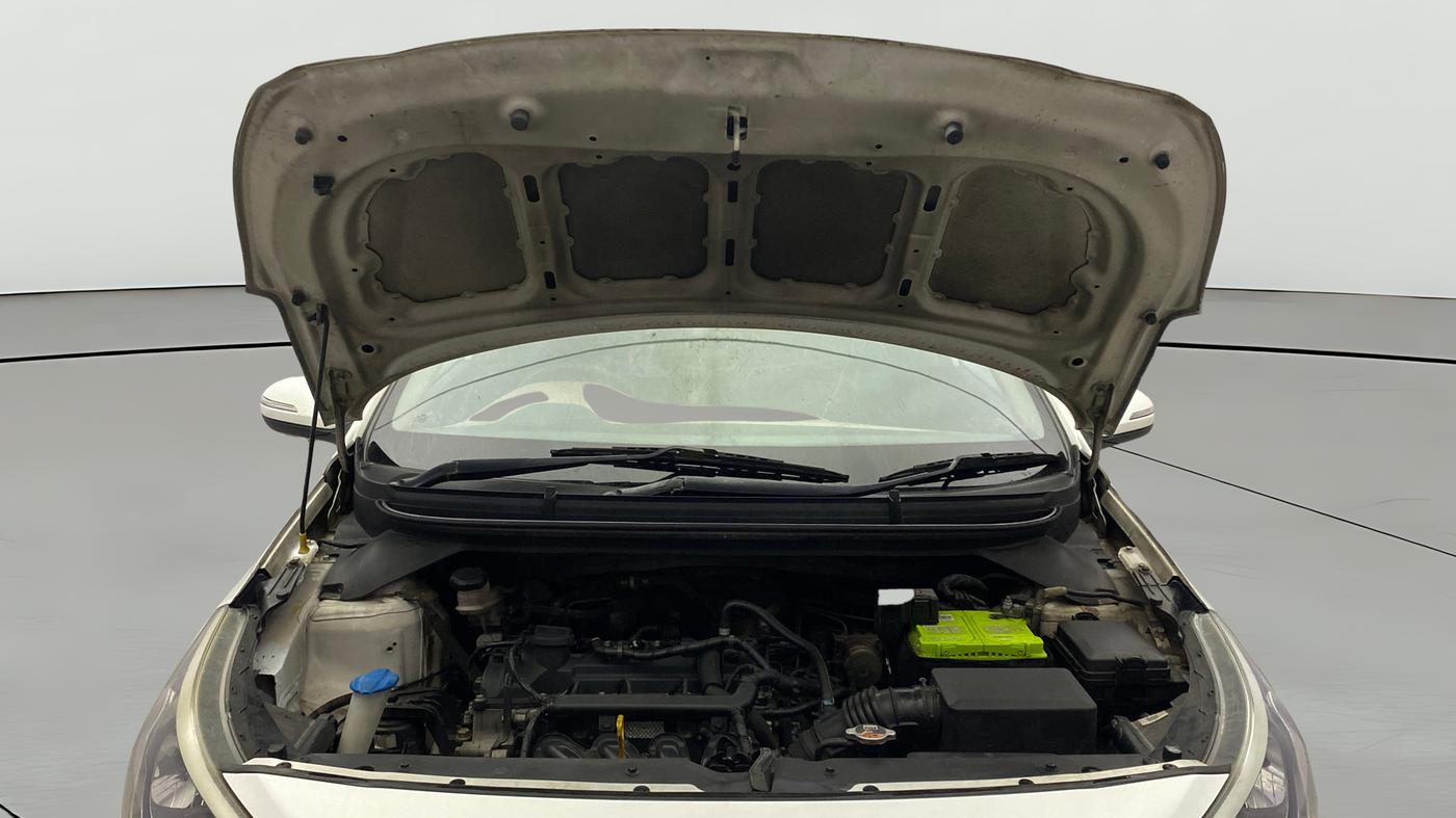 2018 Hyundai Elite i20 SPORTZ 1.2, Petrol, Manual, 1,31,301 km, Open Bonet