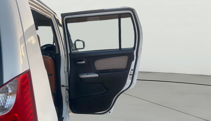 2015 Maruti Wagon R 1.0 VXI, Petrol, Manual, 71,933 km, RHS Rear Door