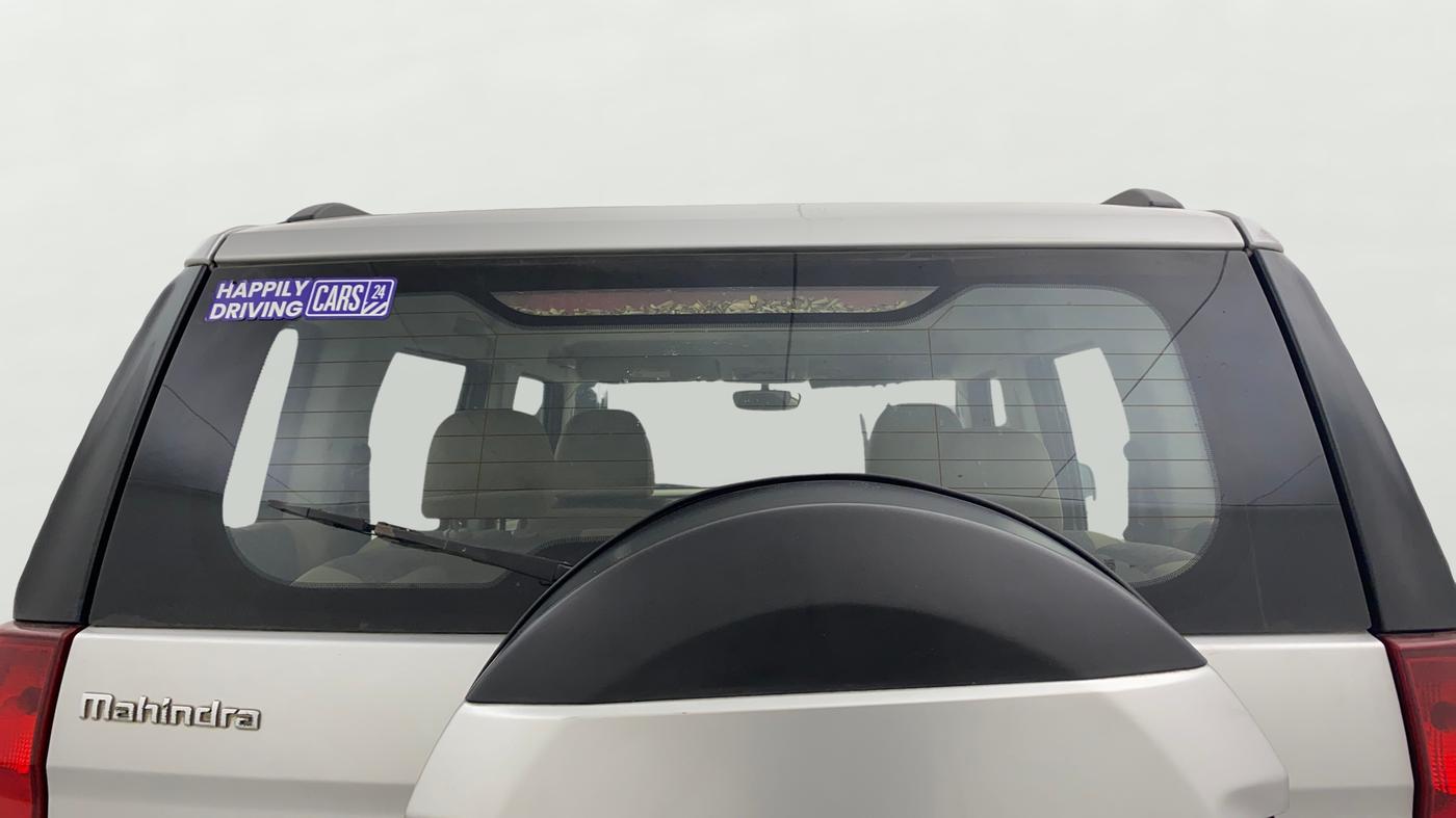 2018 Mahindra TUV300 T8, Diesel, Manual, 49,539 km, Rear Windshield