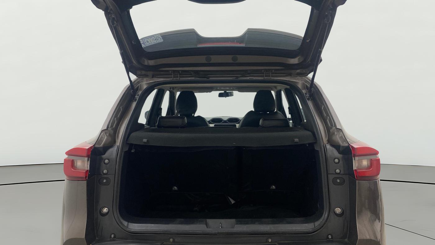 2022 Nissan MAGNITE XV TURBO CVT, Petrol, Automatic, 28,948 km, Boot Open Zoomed View