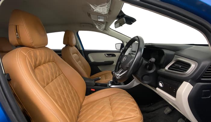 2021 Tata ALTROZ XZ PETROL, Petrol, Manual, 26,606 km, Right Side Front Door Cabin