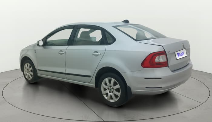 2013 Skoda Rapid AMBITION 1.6 MPI MT, Petrol, Manual, 34,801 km, Left Back Diagonal