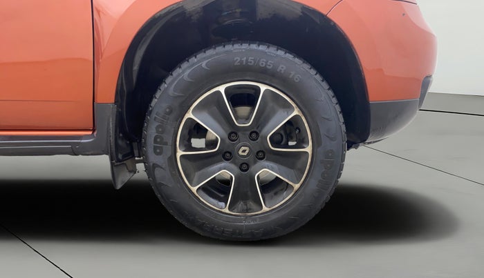 2019 Renault Duster RXS PETROL, Petrol, Manual, 40,770 km, Right Front Wheel