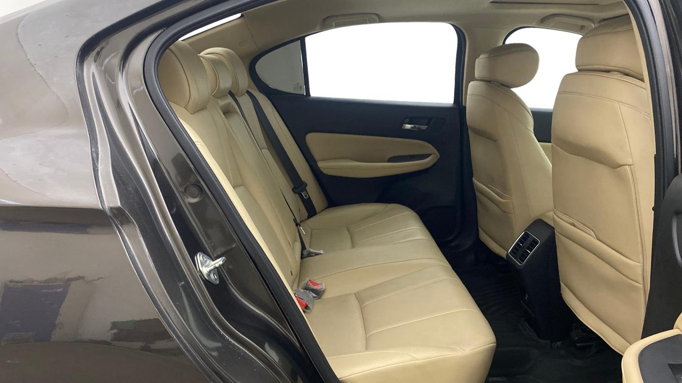 2020 Honda City 1.5L I-VTEC ZX, Petrol, Manual, 74,958 km, Right Side Rear Door Cabin