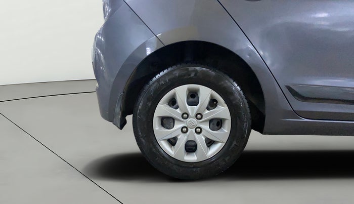 2016 Hyundai Elite i20 SPORTZ 1.2, Petrol, Manual, 61,356 km, Right Rear Wheel