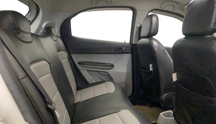 2020 Tata Tiago XT PETROL, Petrol, Manual, 38,032 km, Right Side Rear Door Cabin
