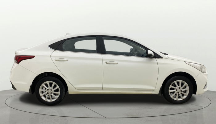 2017 Hyundai Verna 1.6 EX VTVT AT, Petrol, Automatic, 46,701 km, Right Side View