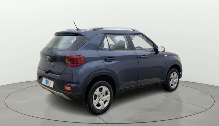 2020 Hyundai VENUE S 1.2, Petrol, Manual, 39,504 km, Right Back Diagonal
