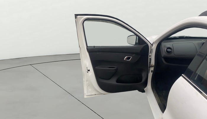 2018 Renault Kwid RXT 1.0 AMT (O), Petrol, Automatic, 47,888 km, LHS Front Door