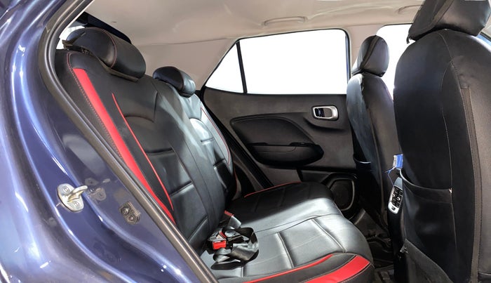 2021 Hyundai VENUE SX 1.0 TURBO, Petrol, Manual, 35,395 km, Right Side Rear Door Cabin