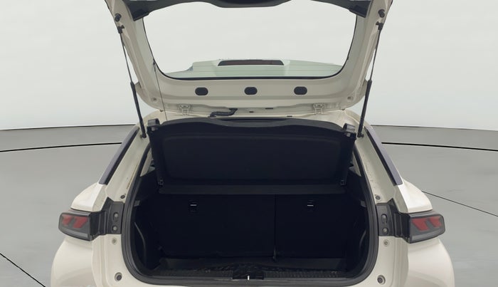 2024 Maruti FRONX DELTA PLUS 1.0 TURBO MT, Petrol, Manual, 19,999 km, Boot Open Zoomed View