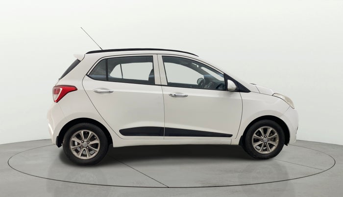 2016 Hyundai Grand i10 ASTA (O) 1.2 KAPPA VTVT, Petrol, Manual, 1,34,357 km, Right Side View