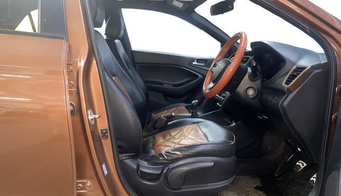 2018 Hyundai i20 Active 1.2 S, Petrol, Manual, 40,587 km, Right Side Front Door Cabin