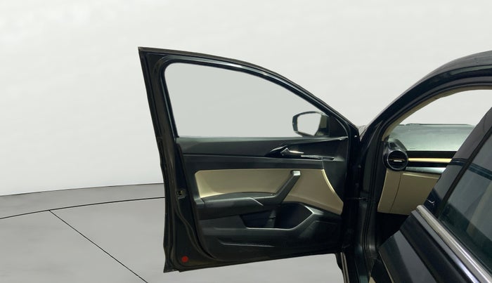 2022 Skoda SLAVIA STYLE 1.5L TSI DSG, Petrol, Automatic, 48,519 km, LHS Front Door