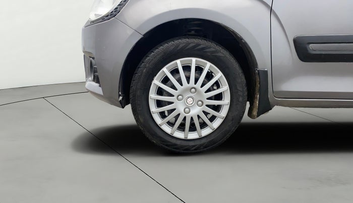 2017 Maruti IGNIS DELTA 1.2, Petrol, Manual, 1,13,927 km, Left Front Wheel