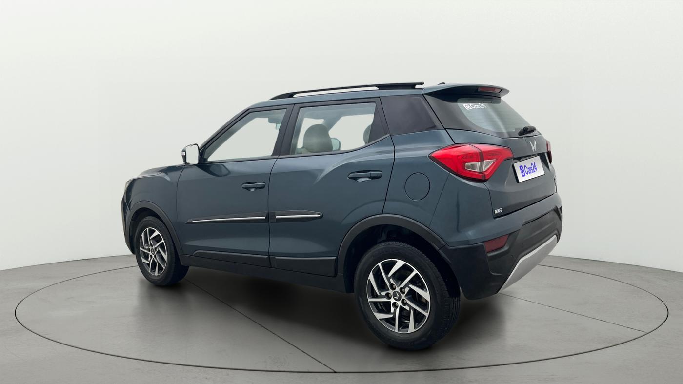 2023 Mahindra XUV300 W8 (O) 1.2 PETROL AMT, Petrol, Automatic, 35,603 km, Left Back Diagonal
