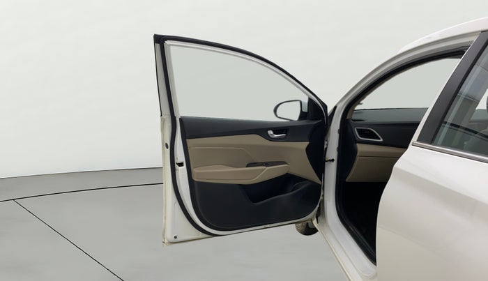 2019 Hyundai Verna 1.6 VTVT SX O, Petrol, Manual, 34,916 km, LHS Front Door