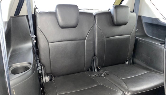 2019 Maruti XL6 ALPHA AT, Petrol, Automatic, 72,585 km, Third Seat Row ( optional )