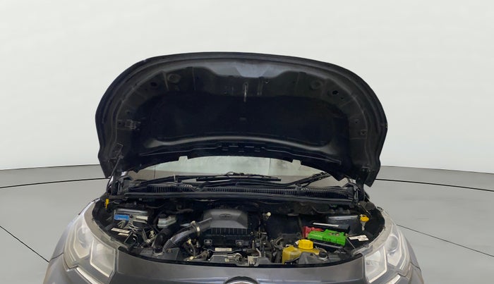 2020 Tata NEXON XM PETROL, Petrol, Manual, 72,464 km, Open Bonet