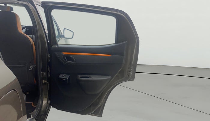 2019 Renault Kwid CLIMBER 1.0 AMT, Petrol, Automatic, 33,204 km, RHS Rear Door